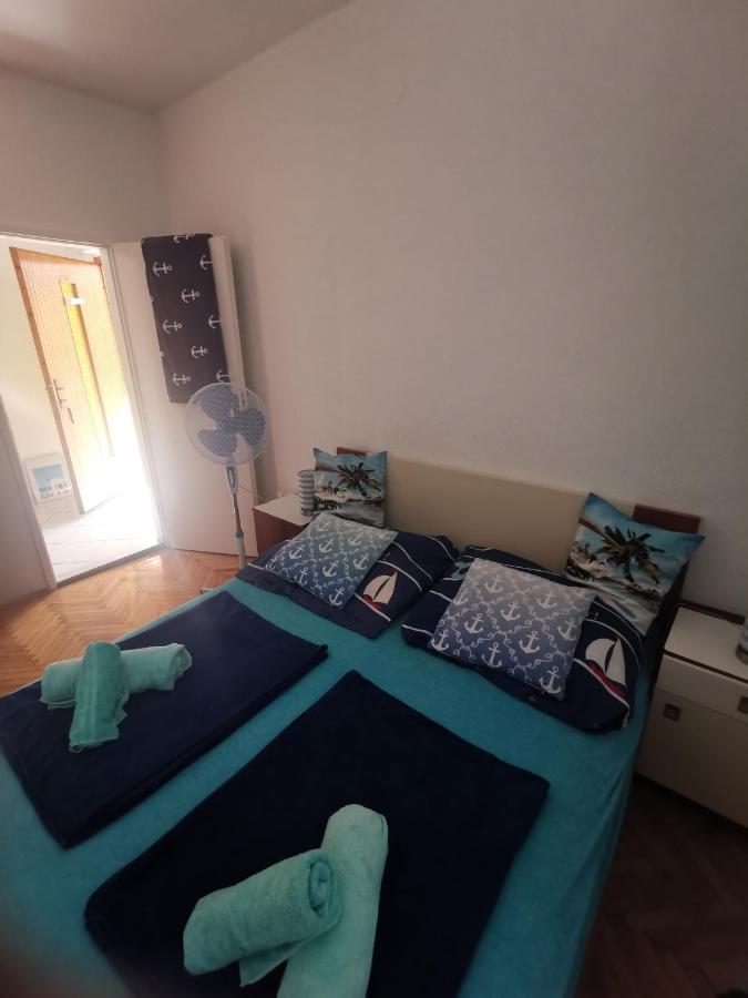 Blue Oasis 2-6
